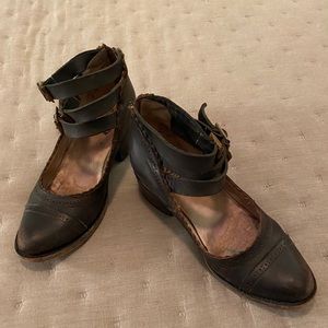 Freebird by Steven size 8 shoes!